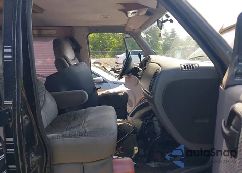 1998 Dodge Ram Van B1500 z USA, uszkodzony, nr VIN 2B6HB11Y3WK122015